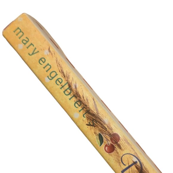 Mary Engelbreits Dining Out Cookbook 2001 Recipe Book Kitchen Collectible - Picture 3 of 16